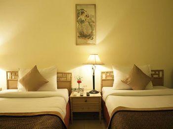 The Bmk Hotel New Delhi Exterior photo